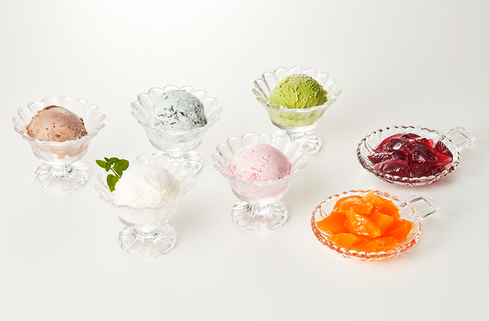 商品「デザート各種(アイスクリーム、シャーベット、白玉、他)」の画像1